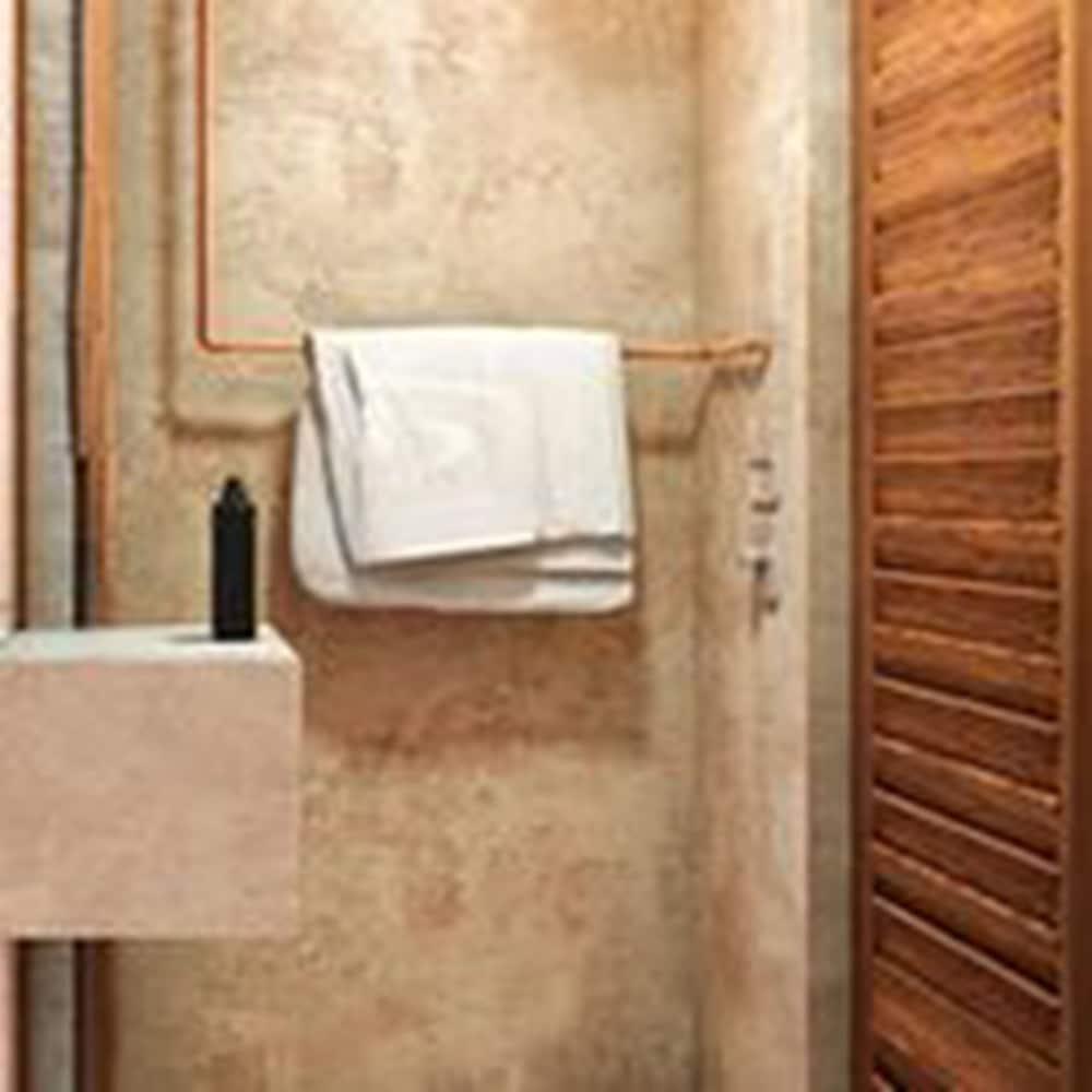 Hotel Carolina בקאלאר מראה חיצוני תמונה